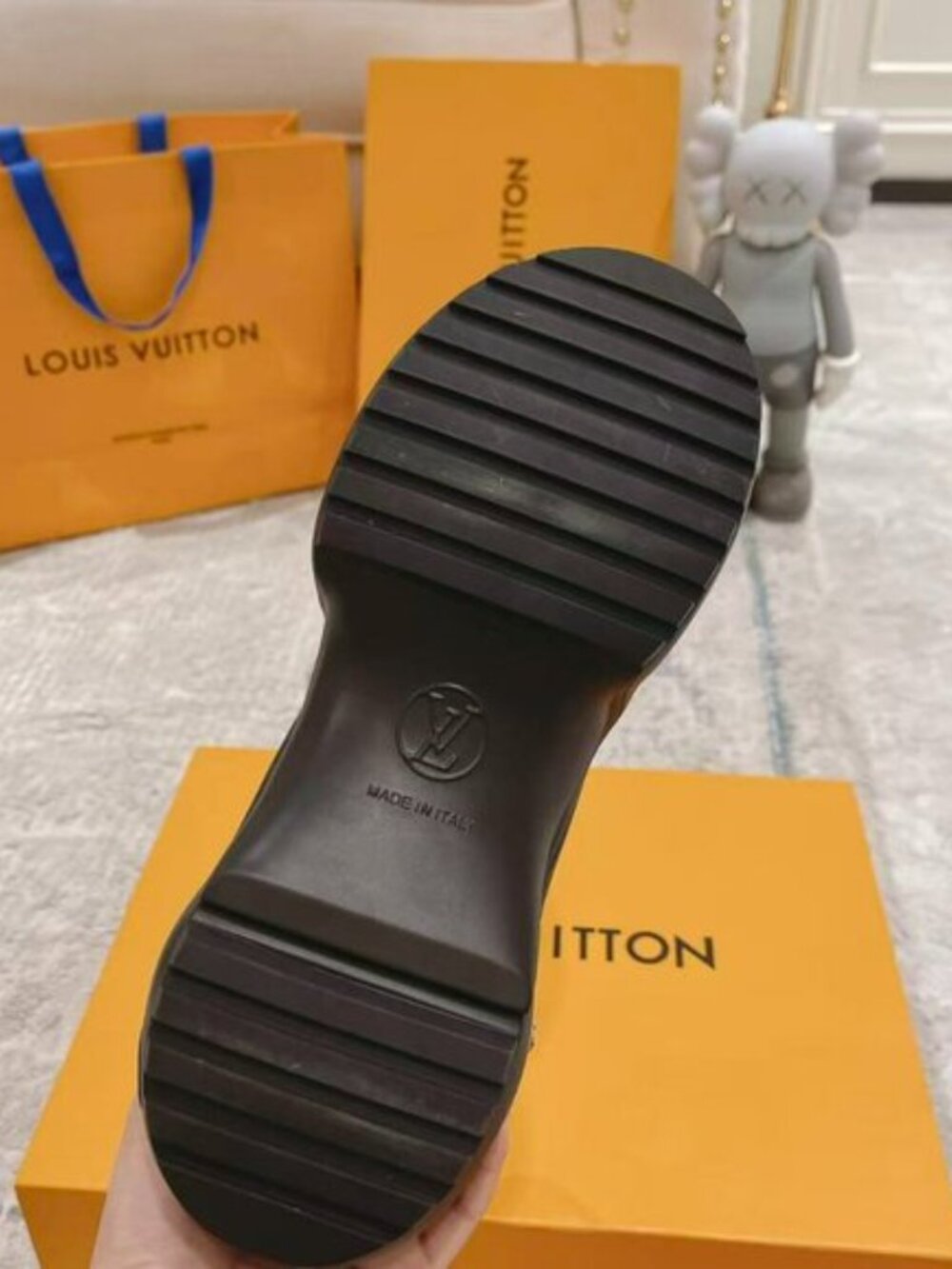 Louis Vuitton Monogram Black and Brown Sneakers - Picture 6 of 6